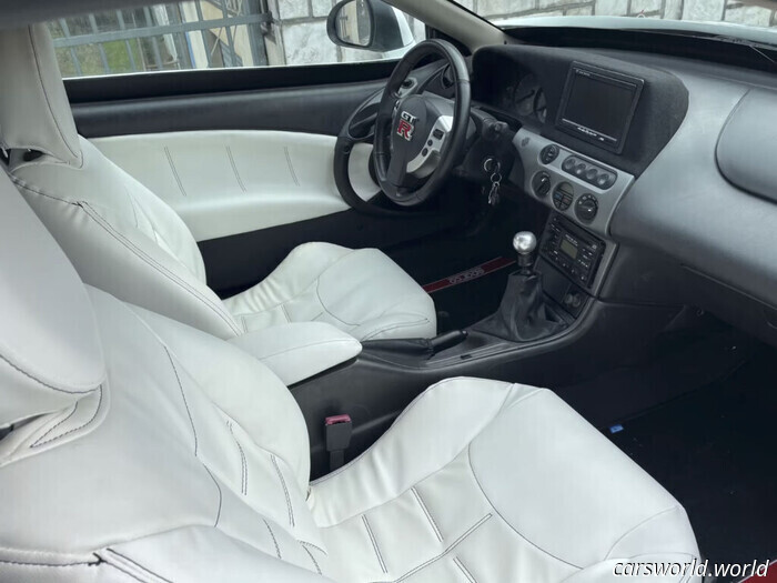 You’d Never Imagine That’s a Ford Pretending to Be a Nissan GT-R | Carscoops